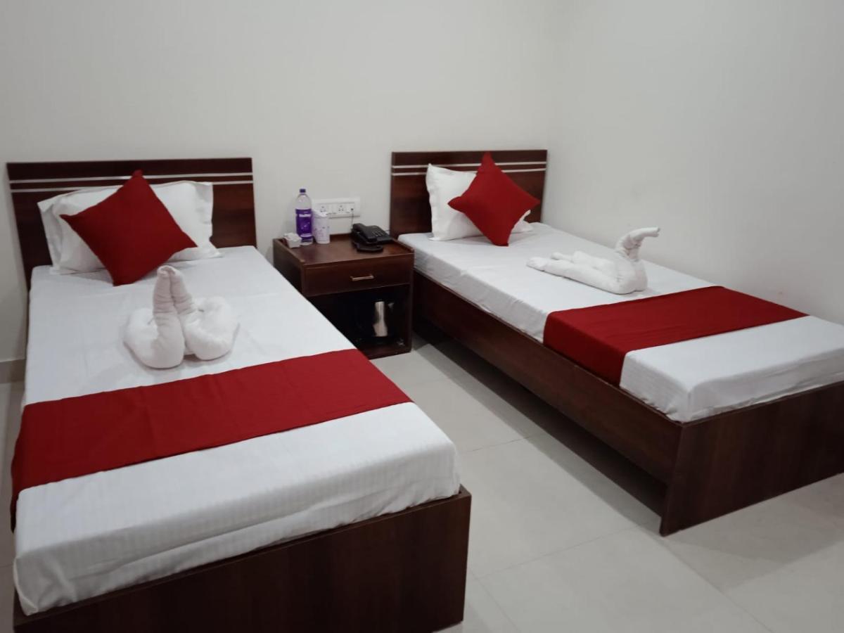Hotel Haren Grand Gauháti Kültér fotó